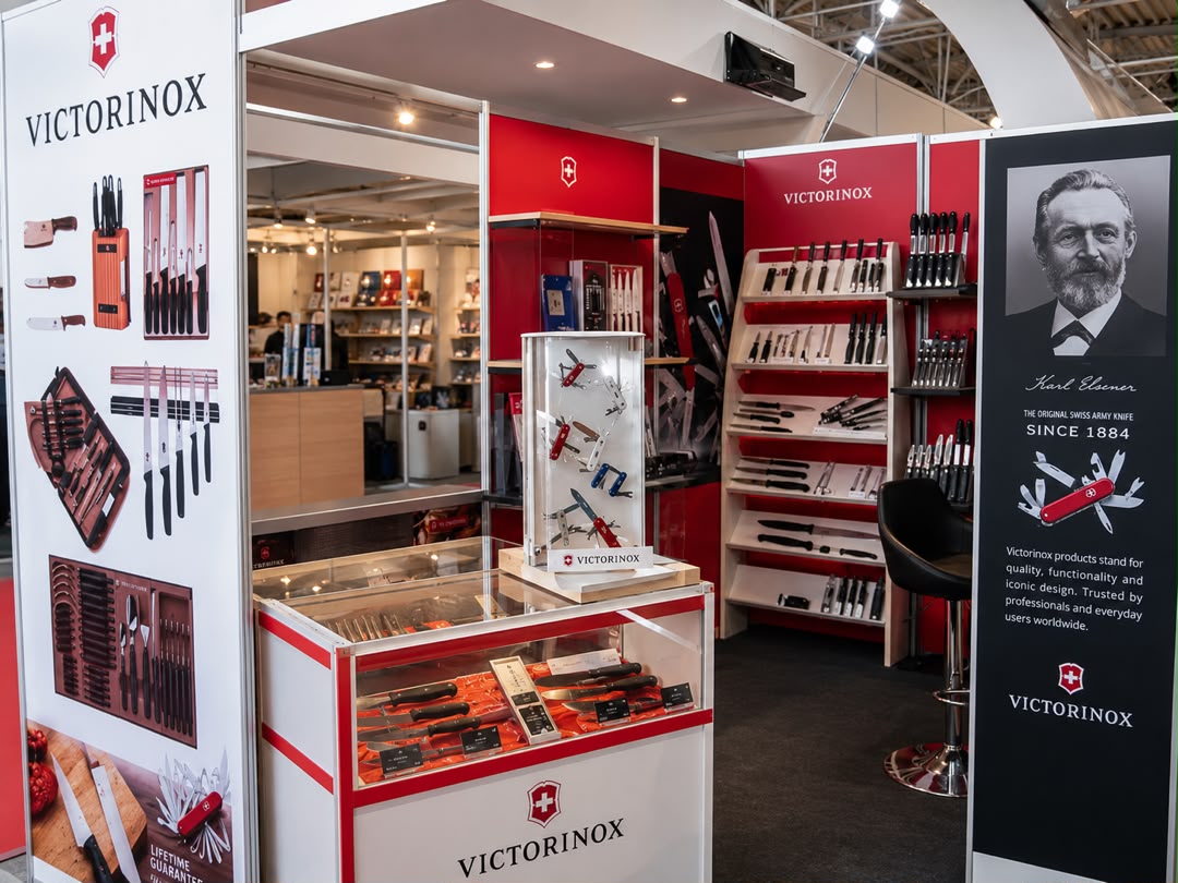 Stand Victorinox lors d'une foire internationale